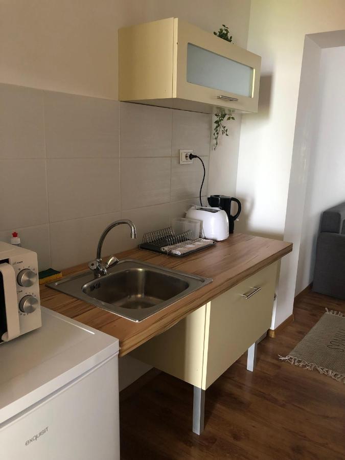 Borbely Apartman นาชคานีจา ภายนอก รูปภาพ